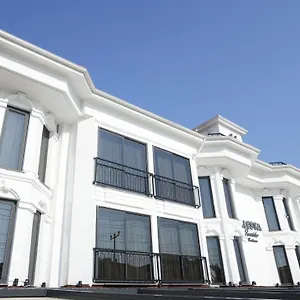 Alesta Seaside Отель